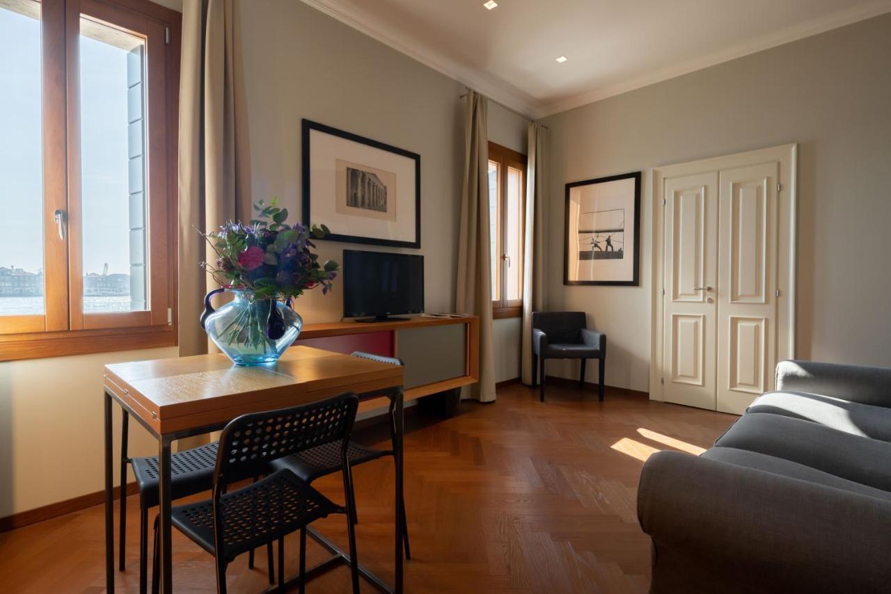 Ve.N.I.Ce. Cera Tintoretto Suite Venice Exterior photo